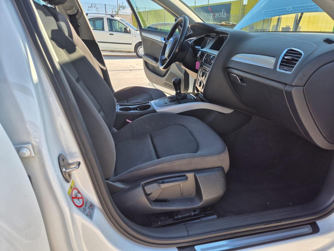 Audi A4 2.0 TDI 120 CV Ambiente