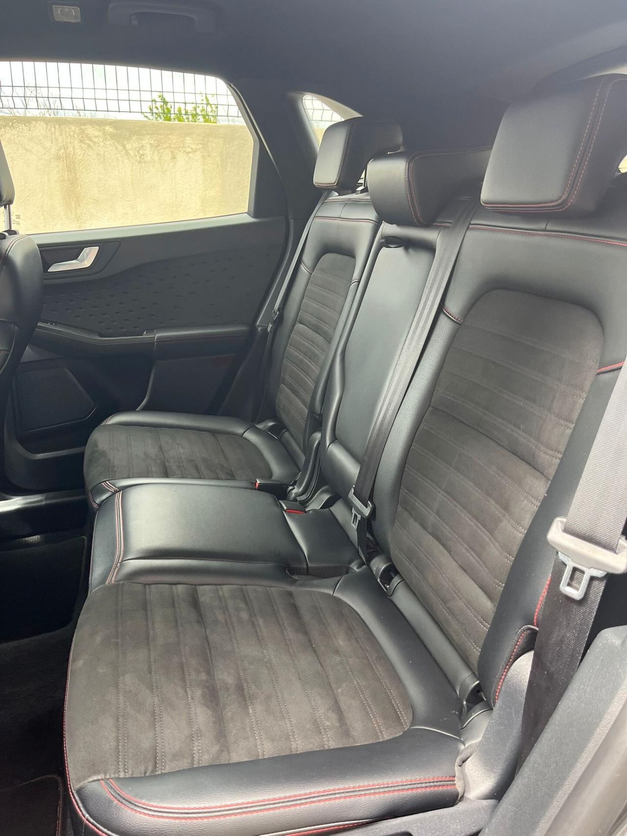 Ford Kuga 1.5 EcoBlue 120 CV 2WD ST-Line X