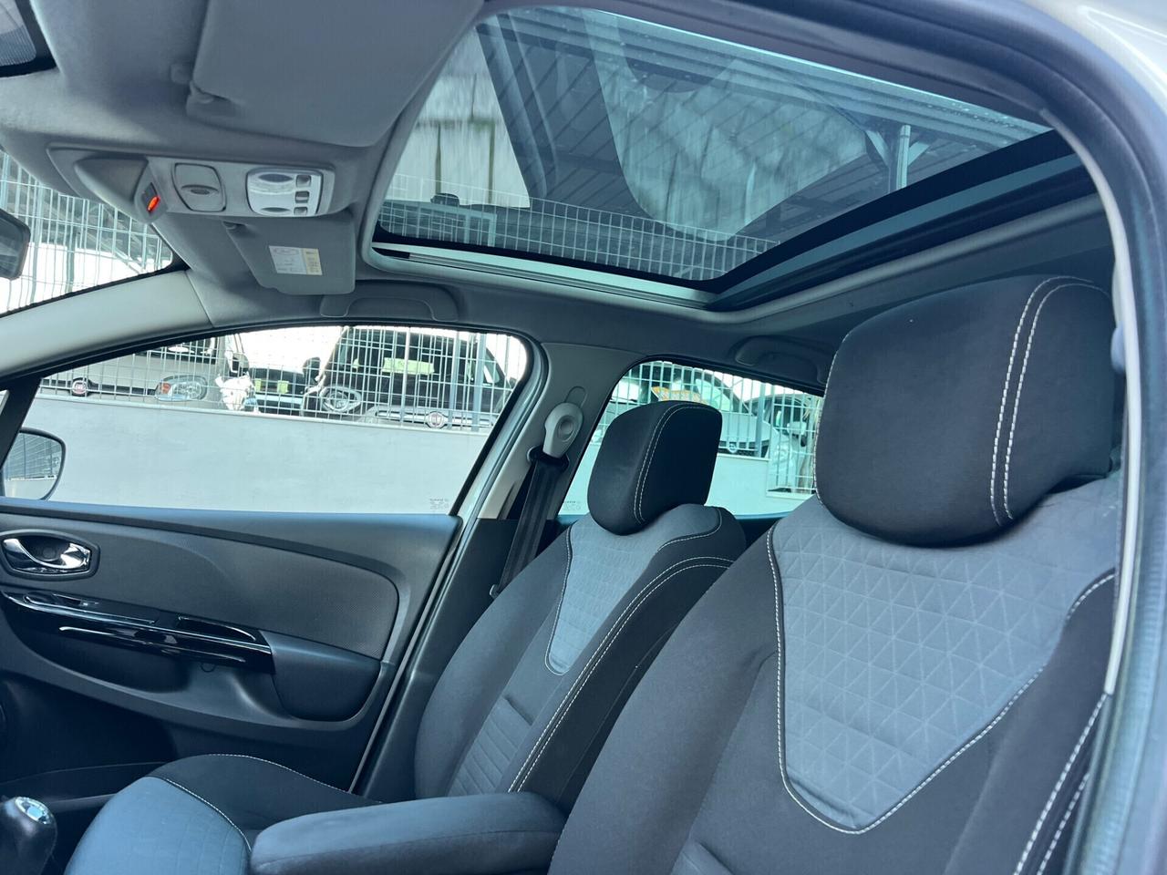 Renault Clio 1.5 diesel 90cv tetto panoramico 2014