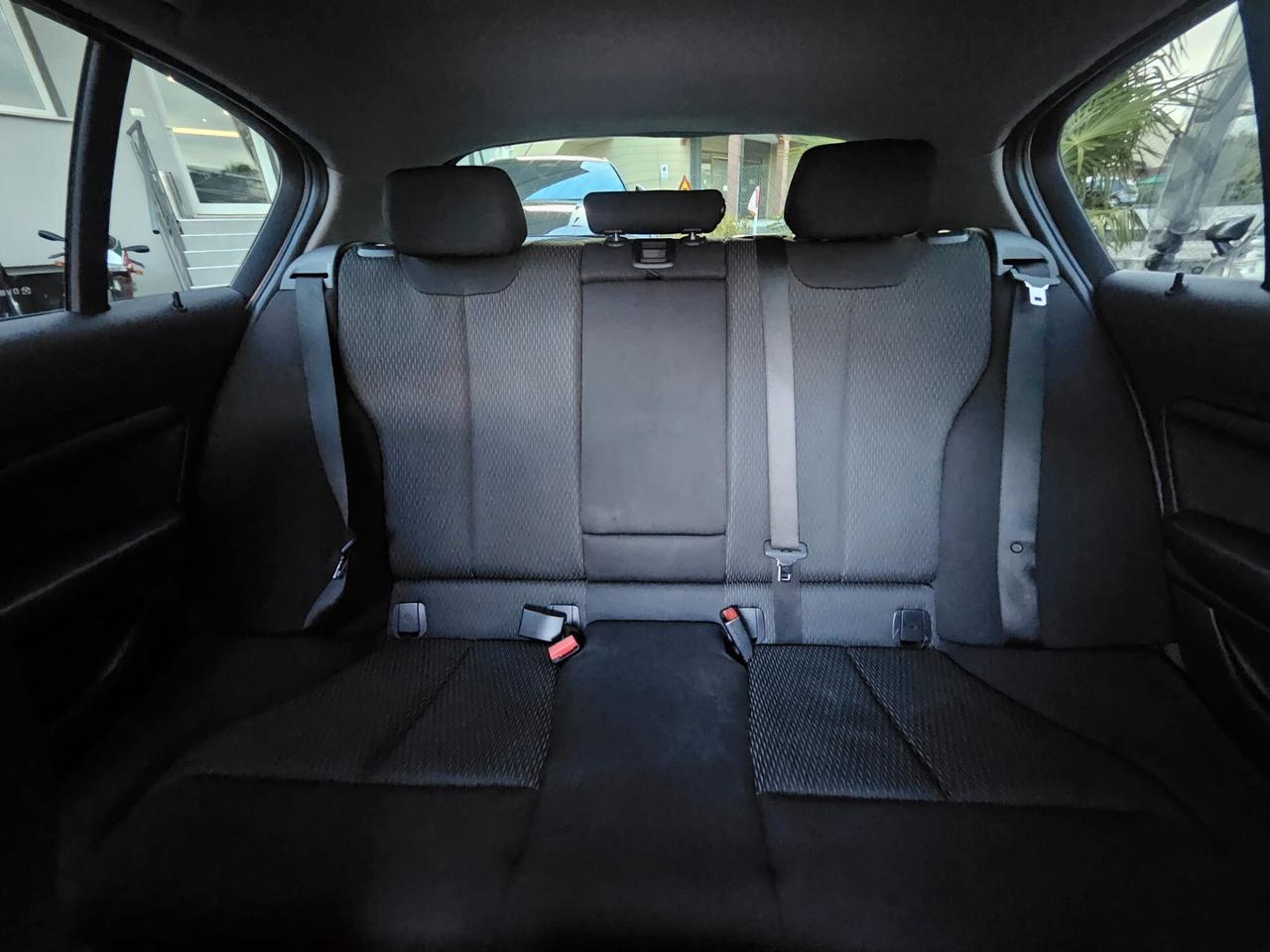 Bmw 116 116i 5p. Sport