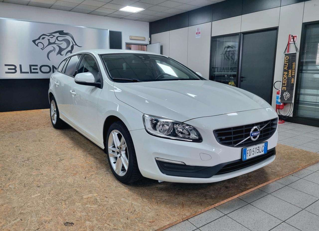 VOLVO V60 2.0 DIESEL D2 KINETIC N1 AUTOCARRO