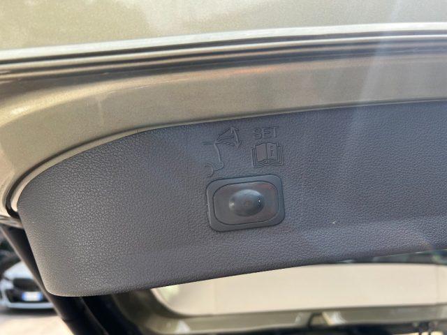 FORD Kuga 2.0 TDCI 163 CV 4WD Powershift Titanium