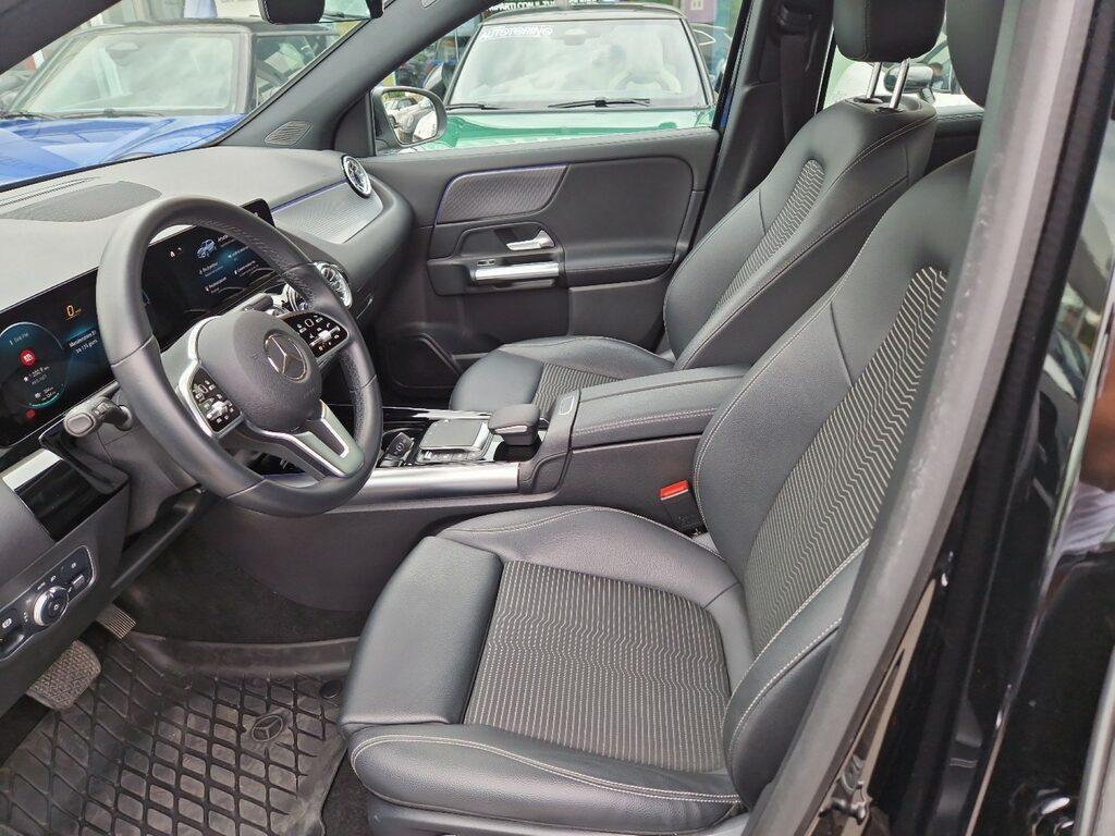 Mercedes EQA Sport