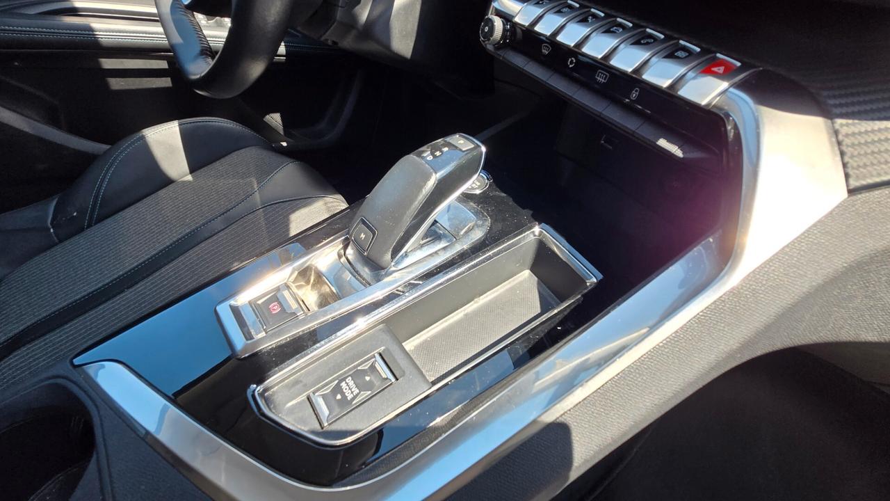 Peugeot 5008 BlueHDi 130 S&S EAT8 Allure Pack