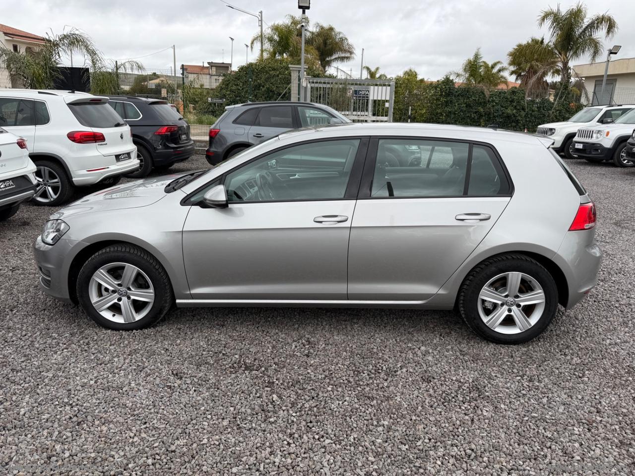 VOLKSWAGEN Golf 2.0 TDI 150CV NAVI PDC CONFORTLINE