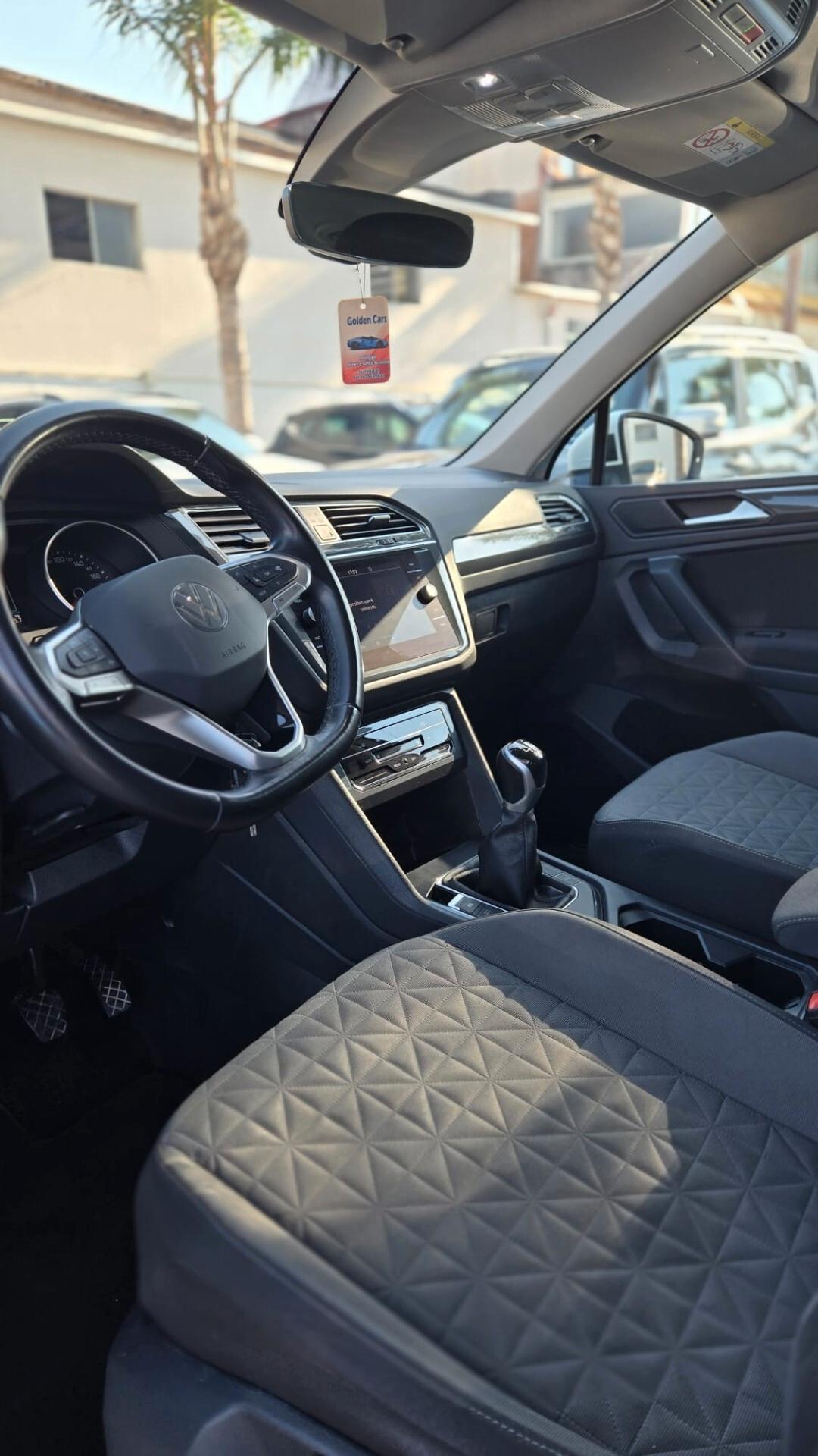 Volkswagen Tiguan 2.0 tdi Life 122CV Uff Italy Led Clima Lega USB
