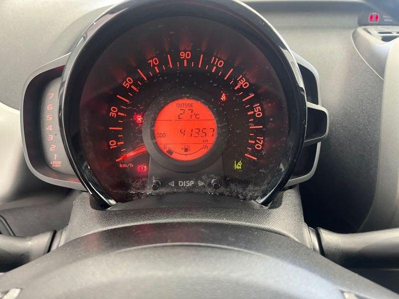 Toyota Aygo Aygo 5p 1.0 x-play tss
