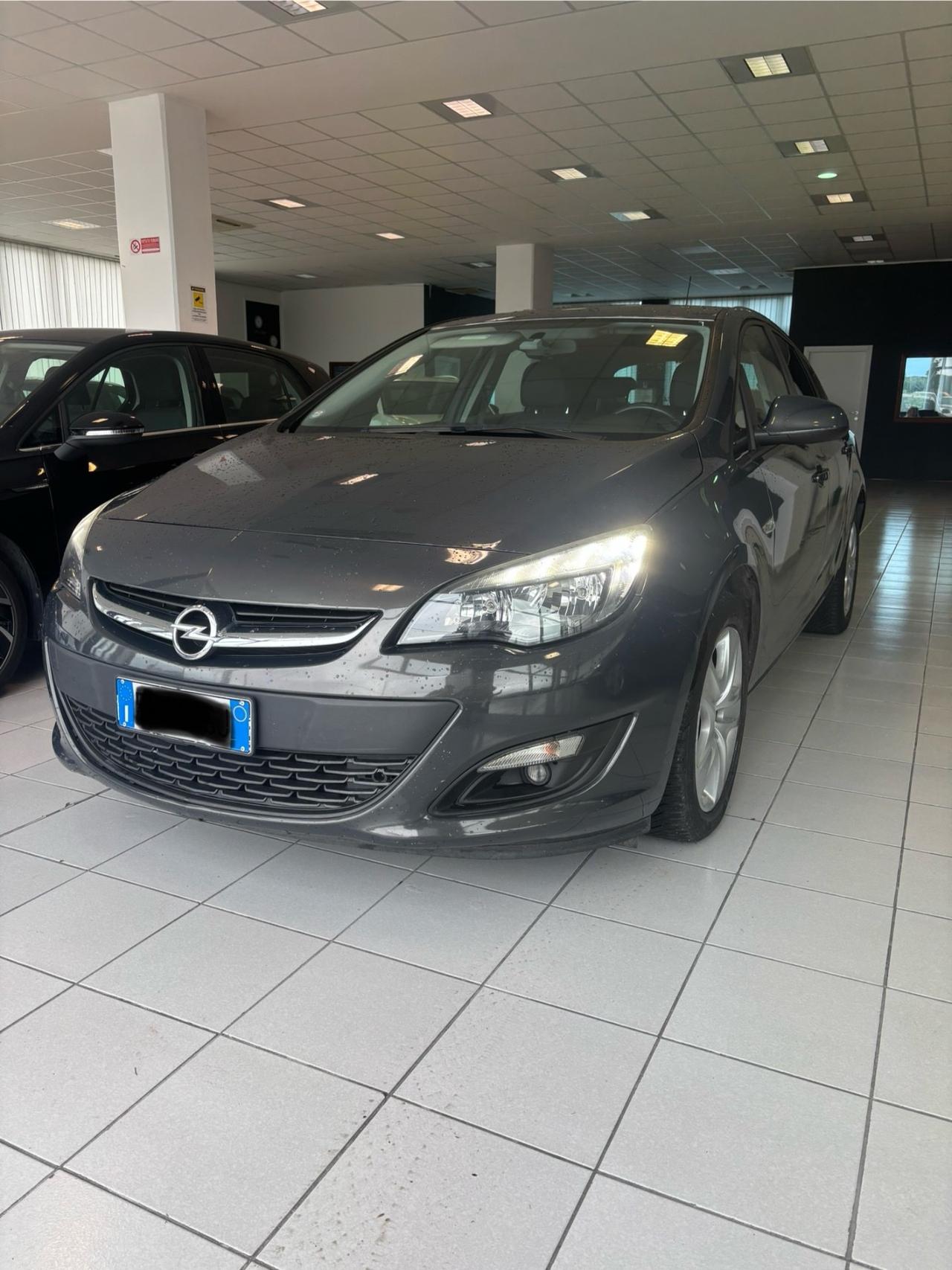 Opel Astra 1.7 CDTI 110CV 5 porte Cosmo