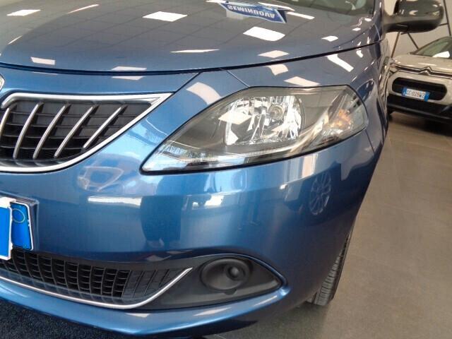 Lancia Ypsilon 1.0 FireFly 5 porte S&S Italiana