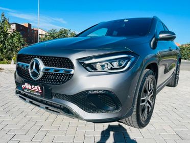 Mercedes-benz GLA 200D DA VETRINA