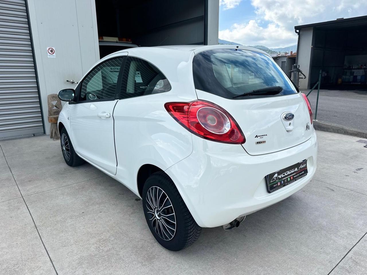 Ford Ka 1.3 TDCi 75CV Titanium