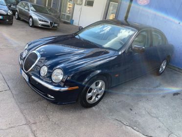 JAGUAR S-TYPE 3.0 V6 24V EXECUTIVE