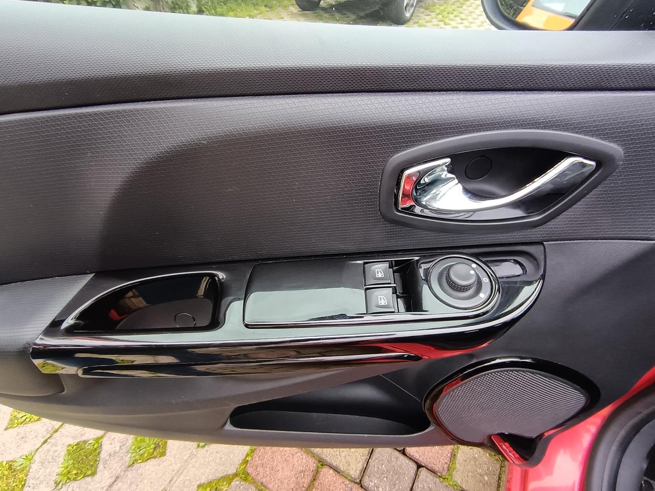 Renault Clio 0.9 TCe 12V 90CV Start&Stop 5 porte Energy