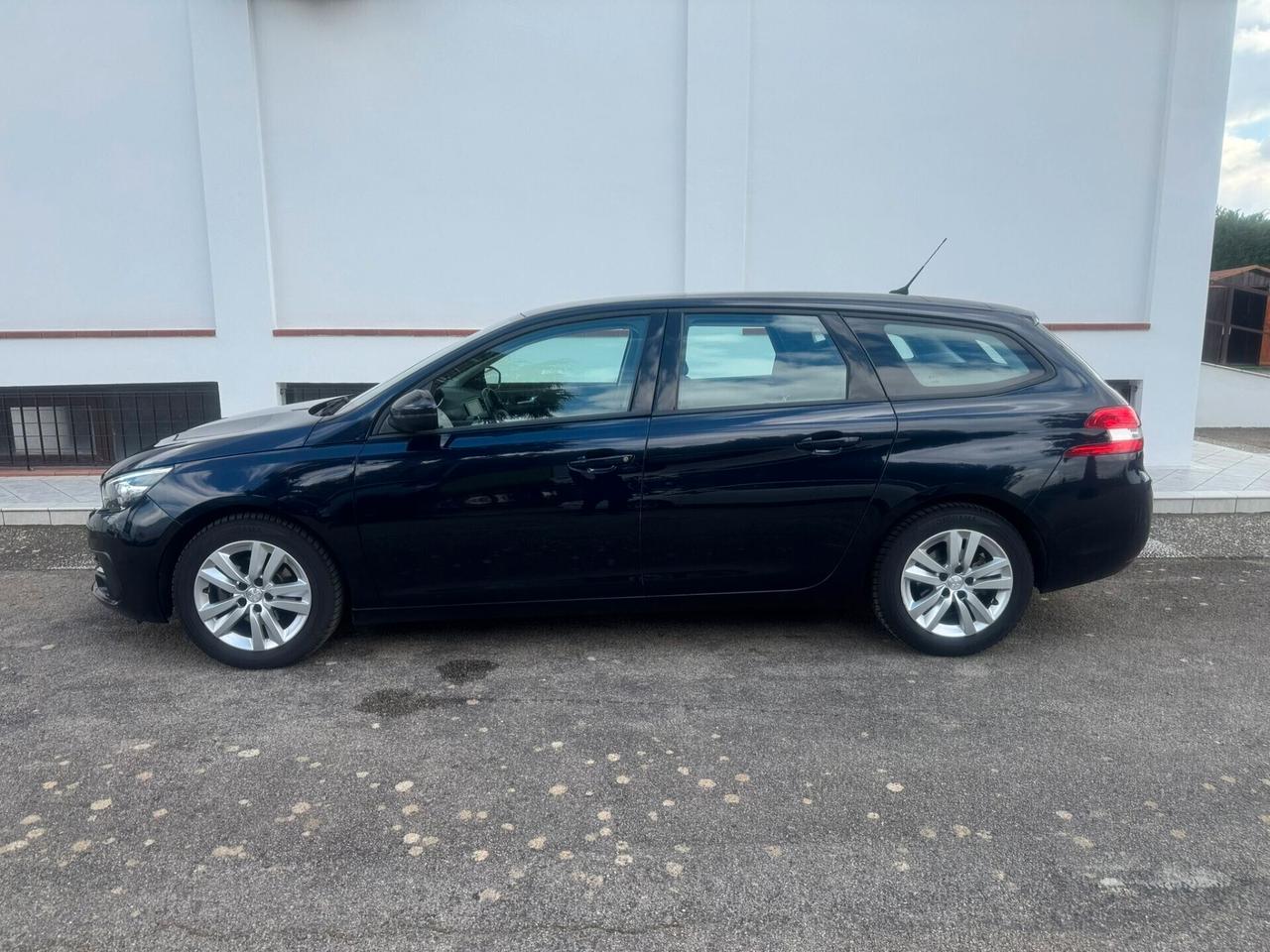 Peugeot 308 BlueHDi 130 S&S EAT8 SW Business