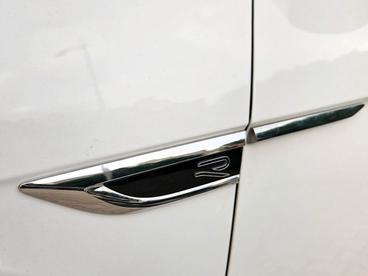 Volkswagen T-Roc 2.0 TDI 116 CV R-Line