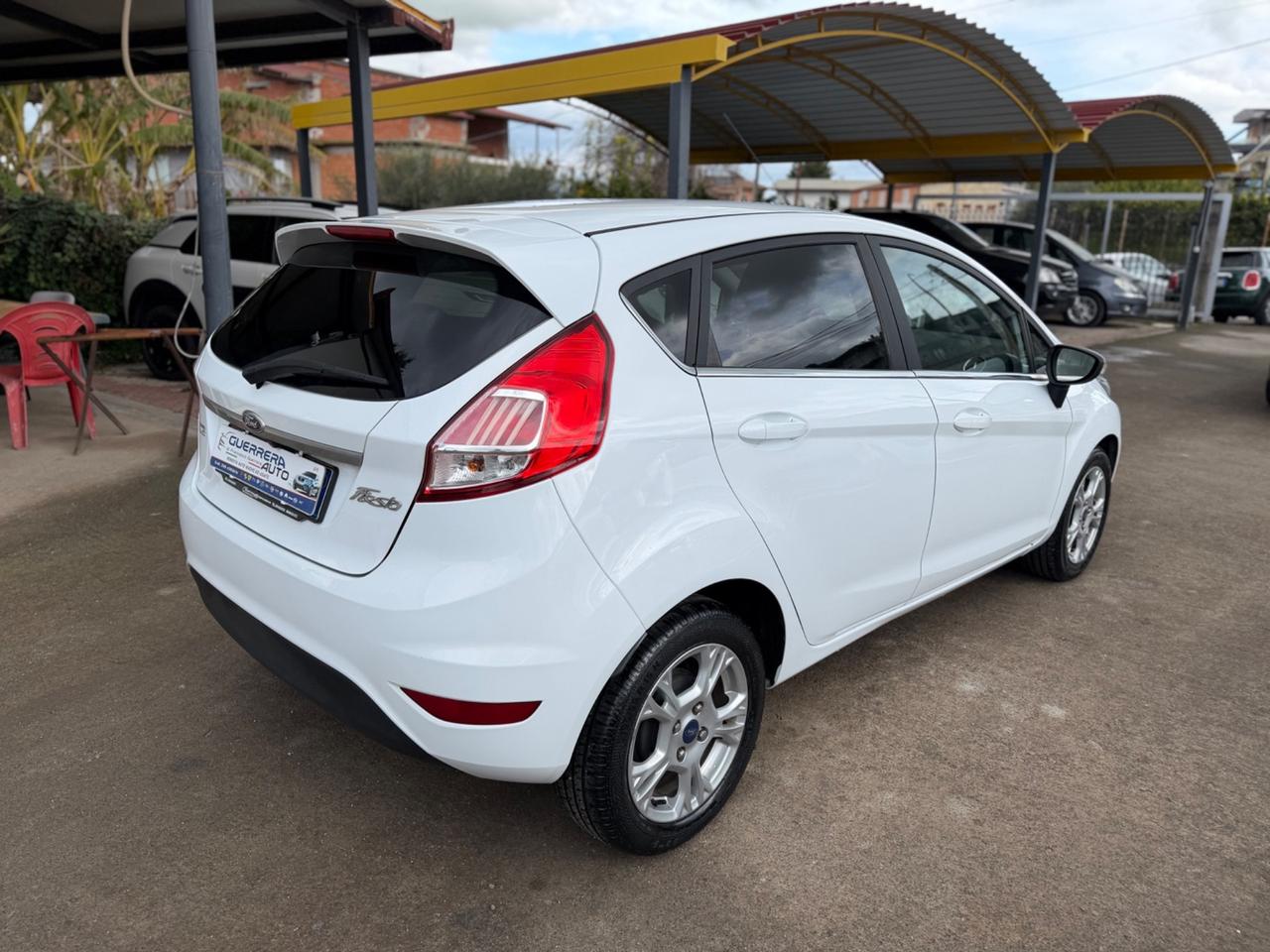 Ford Fiesta Plus 1.4 5 porte Bz.- GPL Km Certificati