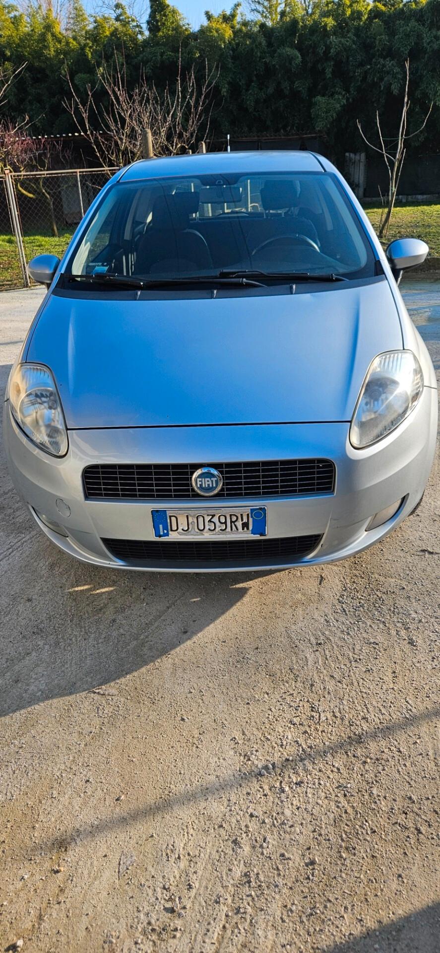 Fiat Grande Punto 1.2 Benzina NEOPATENTATI