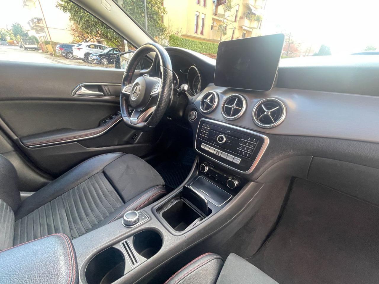 MERCEDES-BENZ CLA 200 d 4Matic Automatic PROMMO
