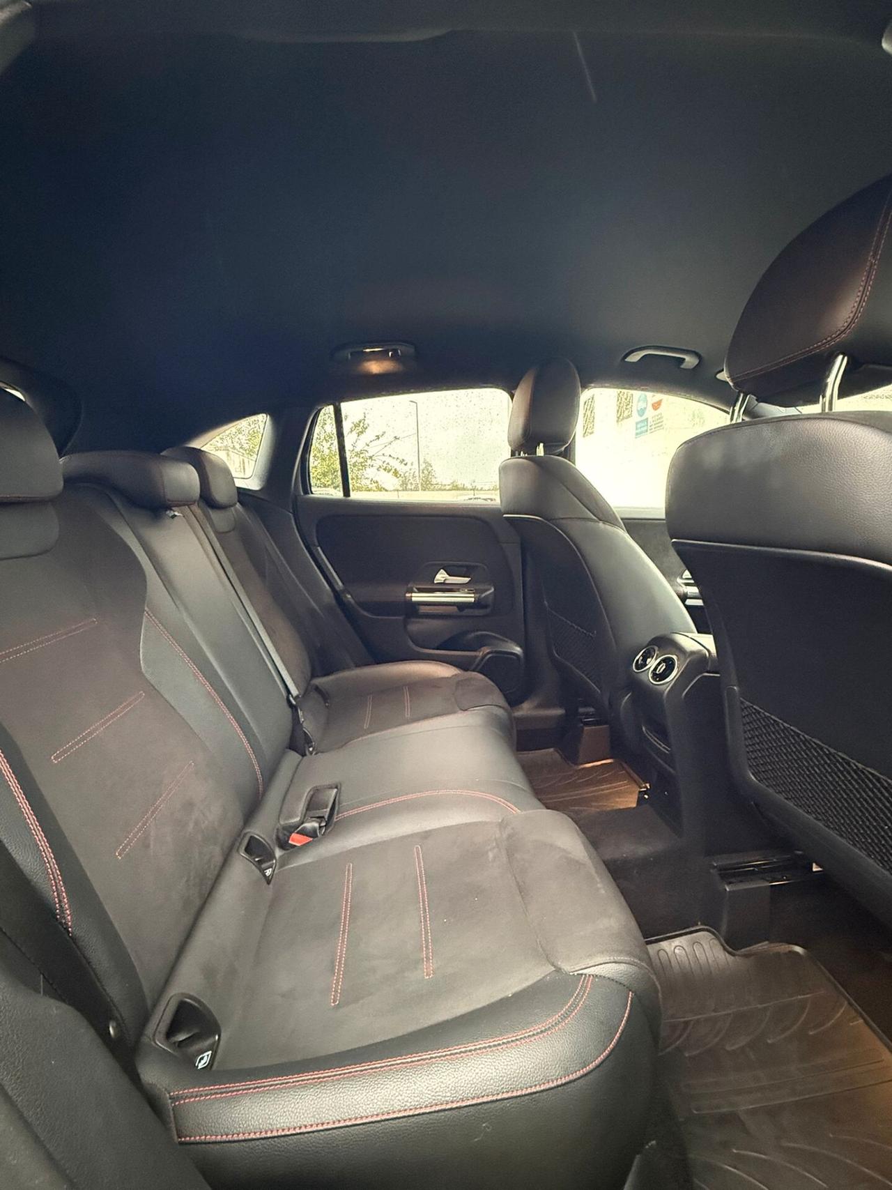 Mercedes-benz GLA 200 d Automatic Sport