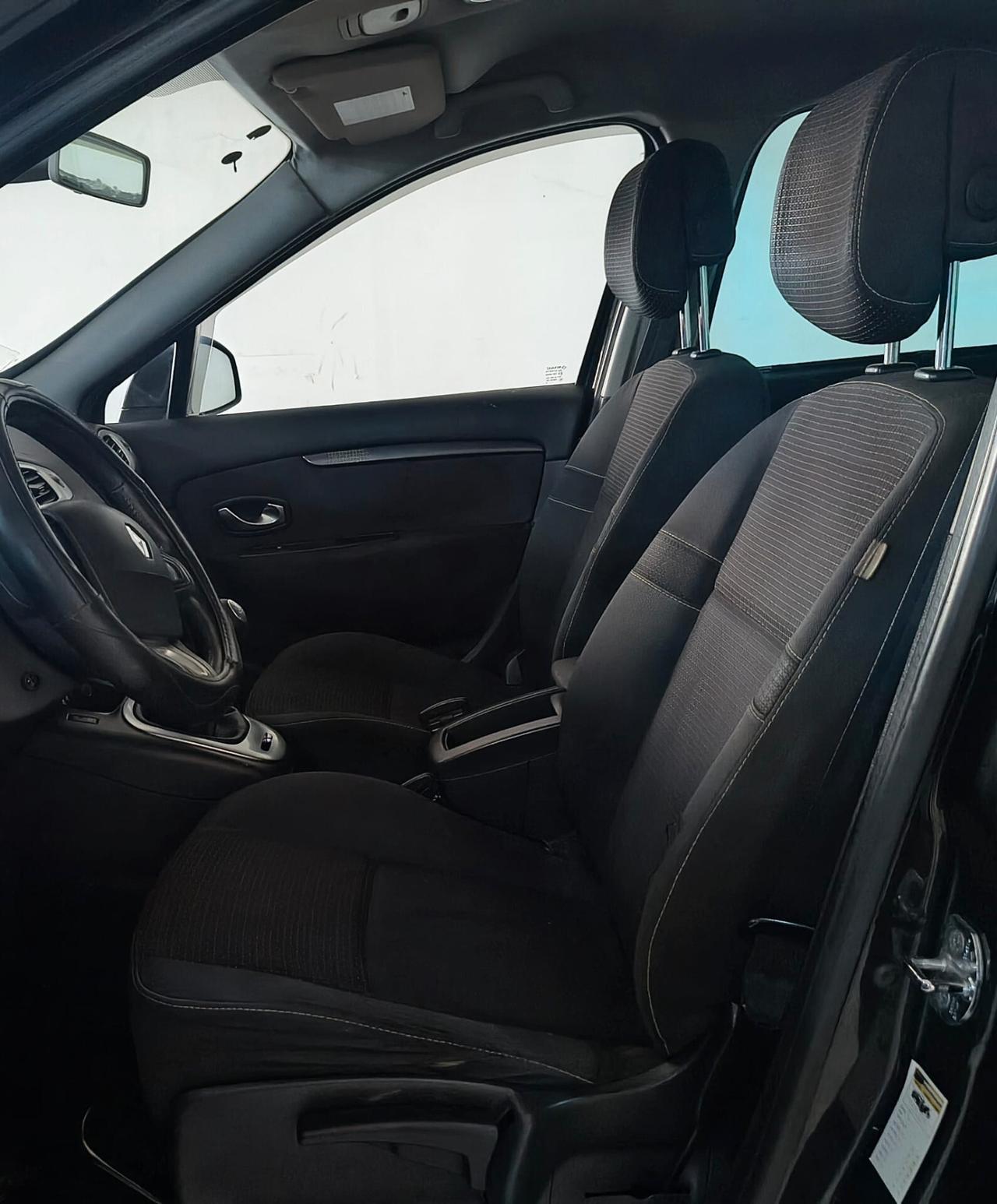 Renault Scenic Scénic 1.5 dCi 110CV Dynamique 7 POSTI