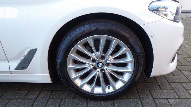 BMW 520 d xDrive Touring Luxury Autom.