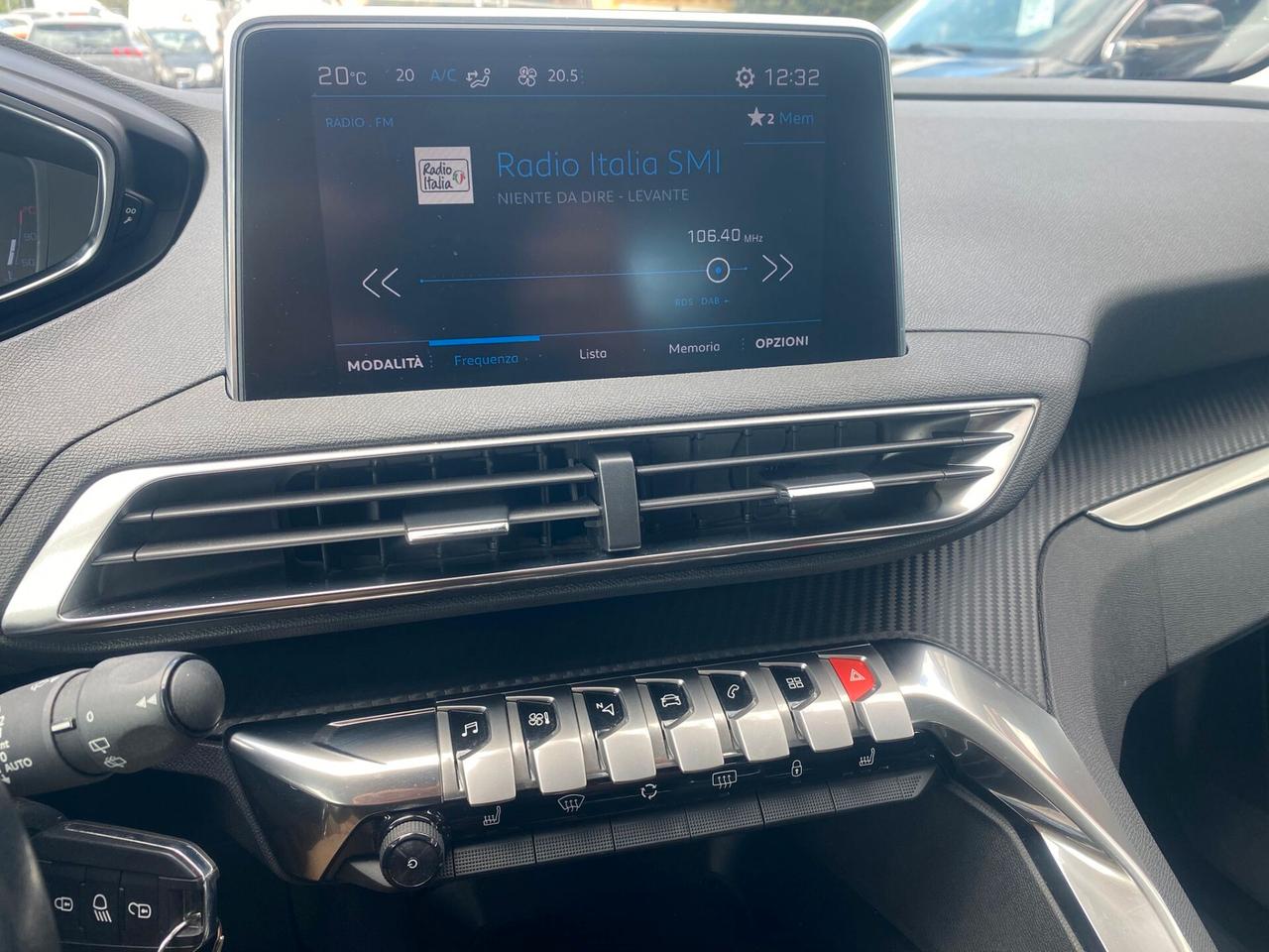 Peugeot 3008 PureTech Turbo 130 CV
