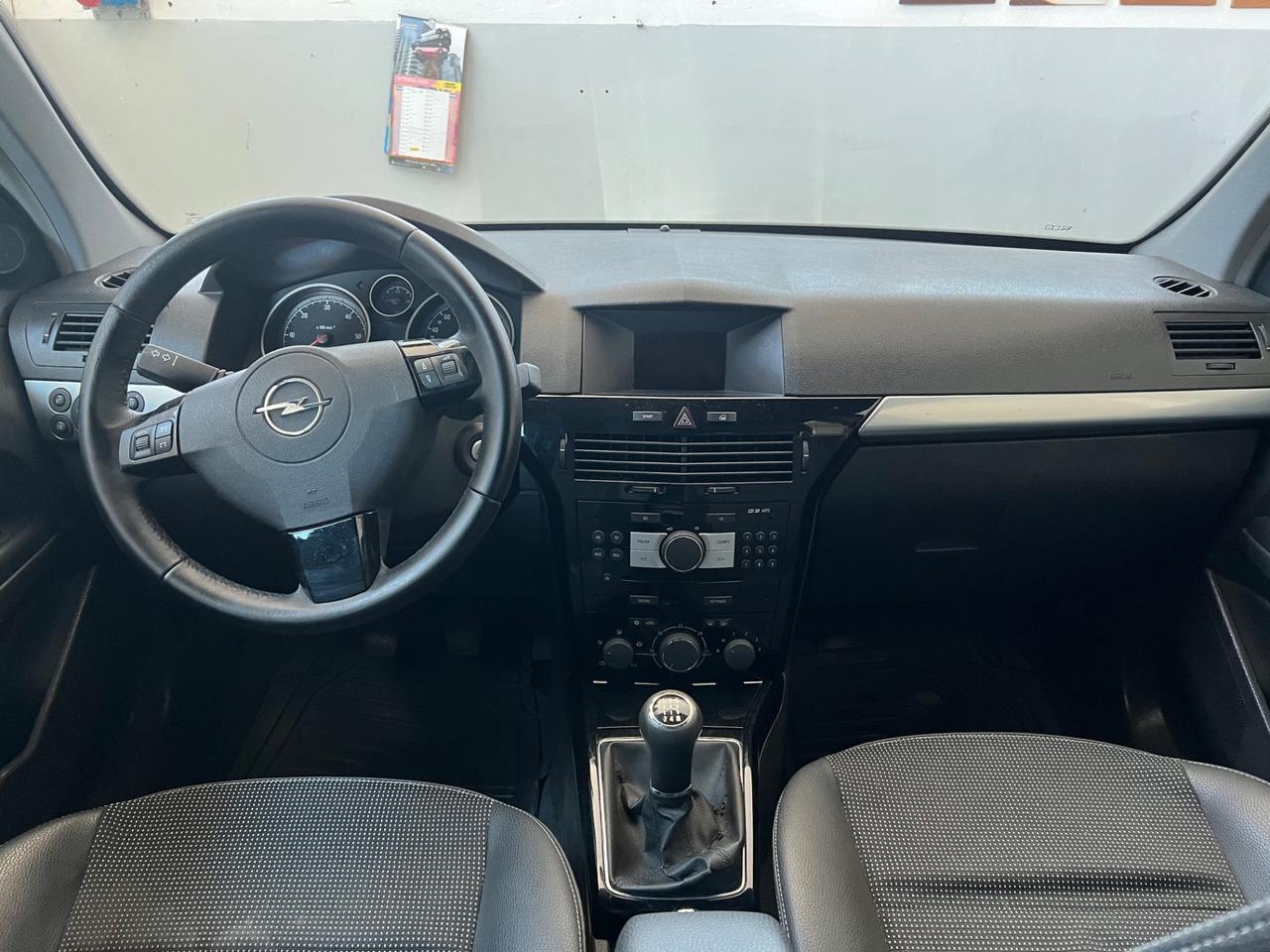 Opel Astra 1.7 CDTI 101 CV Station Wagon Cosmo
