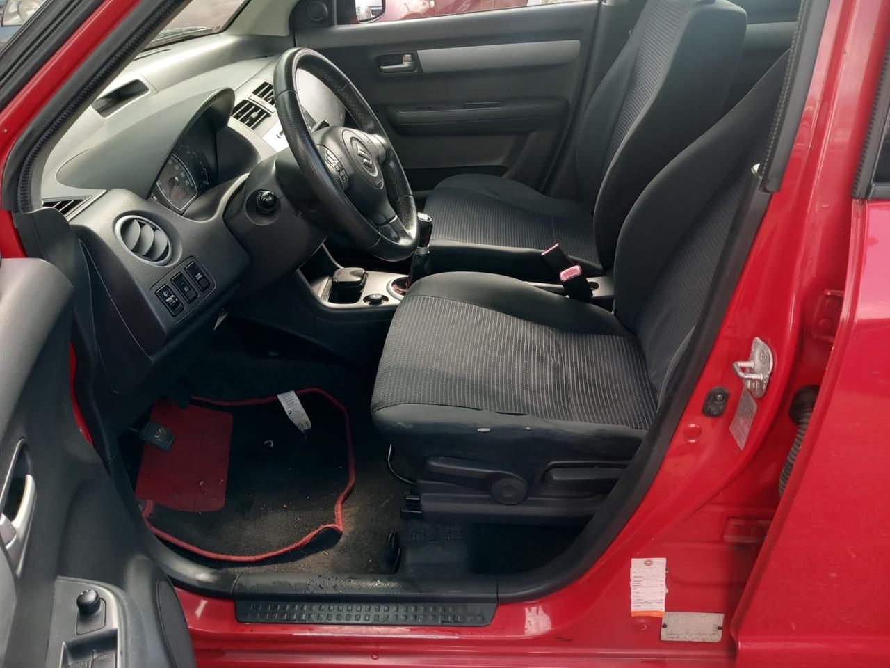Suzuki Swift 1.3 4x4 5p. GL