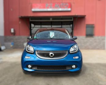 Smart ForFour 2019 1.0B *MAN* *UNIPRO*