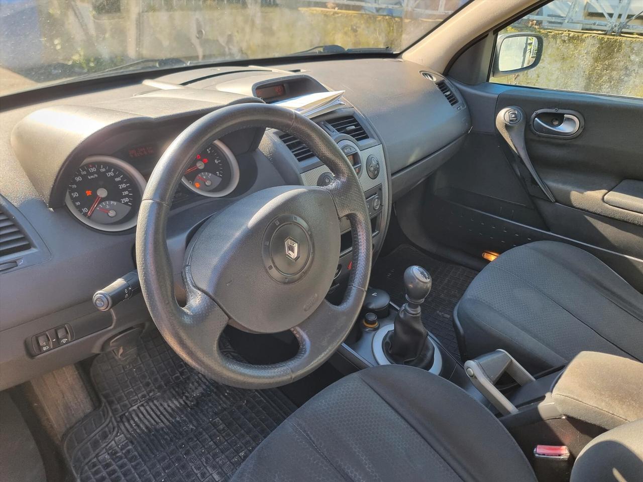 Renault Megane Mégane 1.9 dCi Grandtour Confort Dynamique