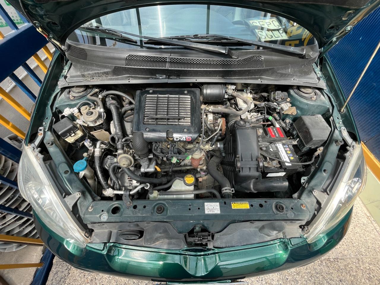 Toyota Yaris 1.4 tdi D-4D cat 3 porte Sol