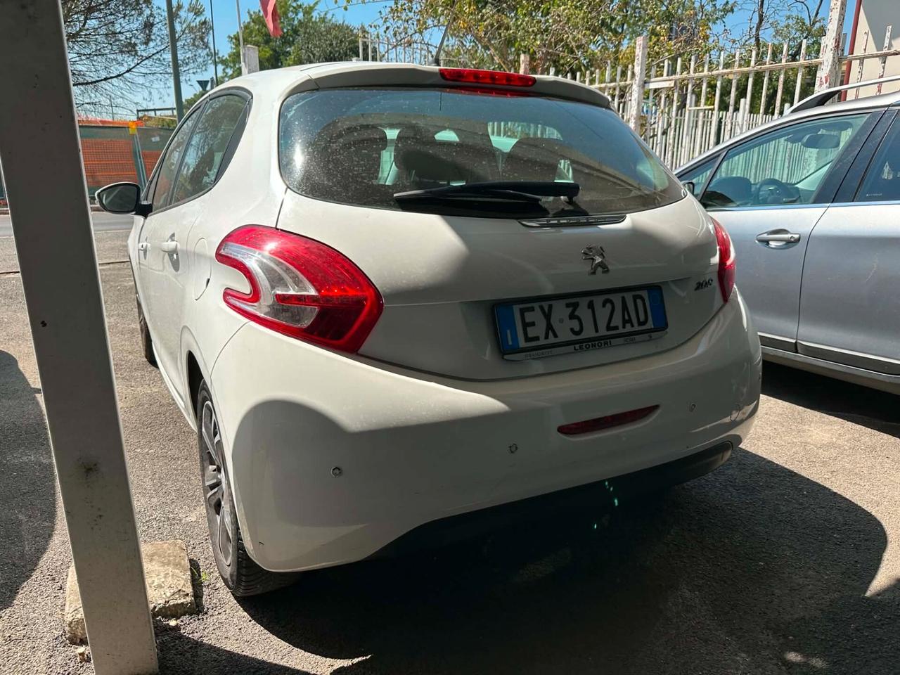 Peugeot 208 1.4 HDi 68 CV 5 porte Active