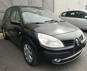 Renault Scenic Grand Scénic 1.9 dCi/130CV Serie Speciale Exception