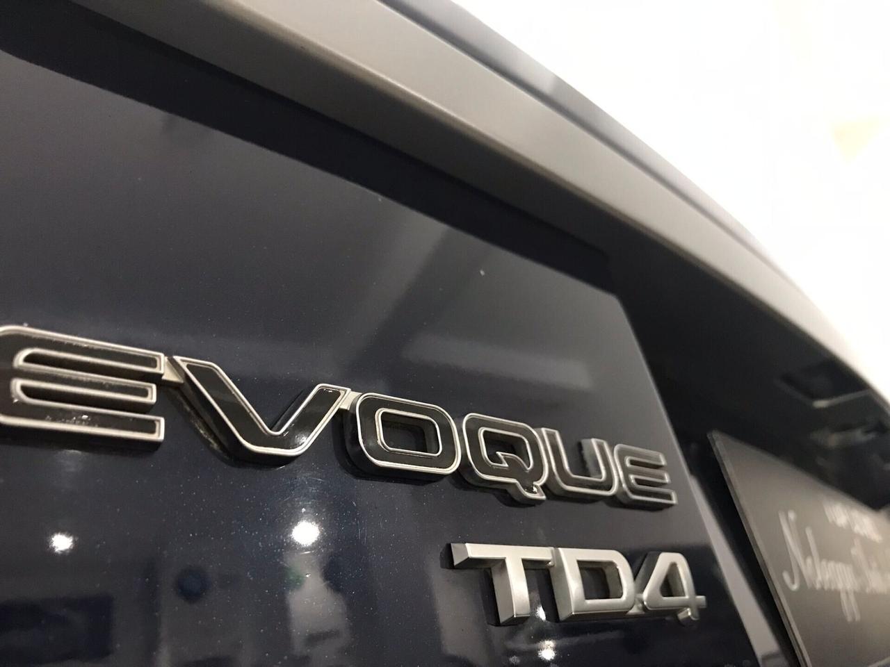 Land Rover Evoque 2.2 TD4 5p. PRESTIGE PANORAMICO