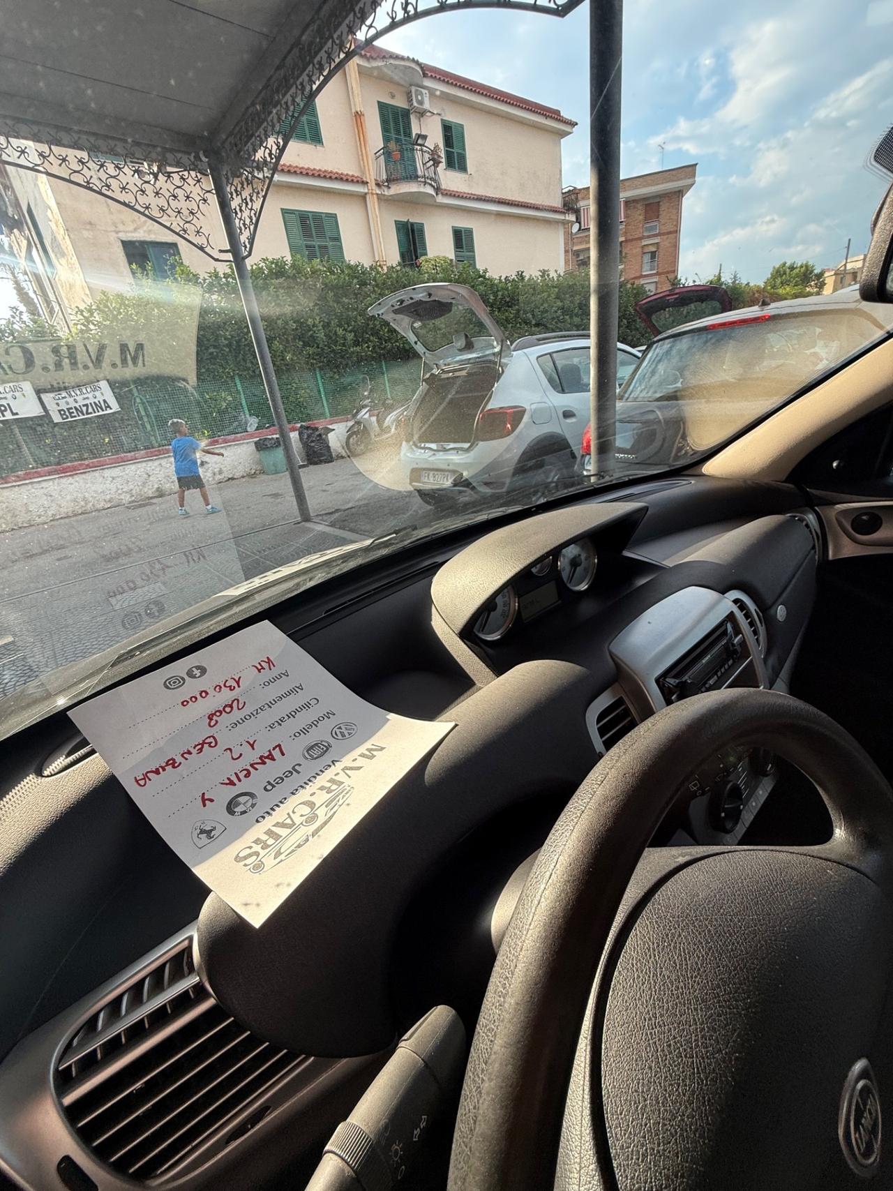 Lancia Ypsilon 1.2 Argento