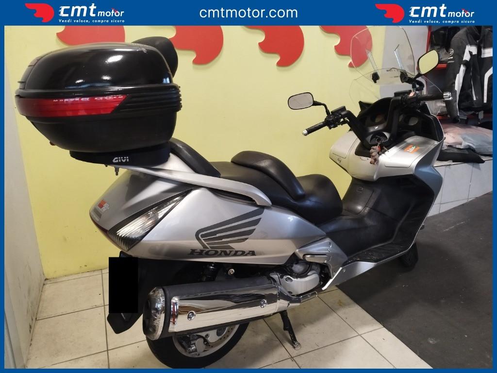 Honda Silver Wing 600 - 2004