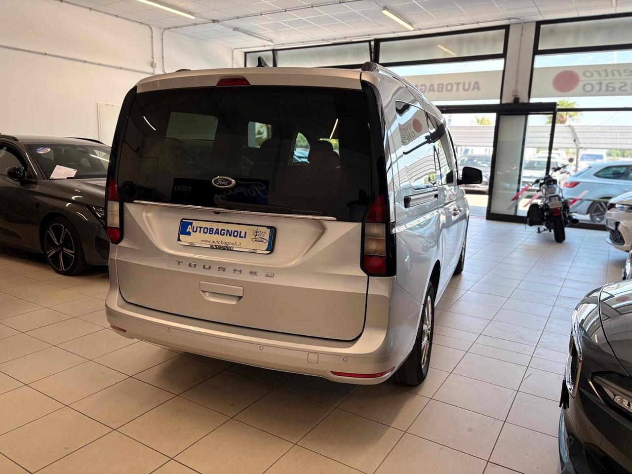 Ford Tourneo Connect Grand TITANIUM 2.0 EcoBlue 6mt UNICO PR.