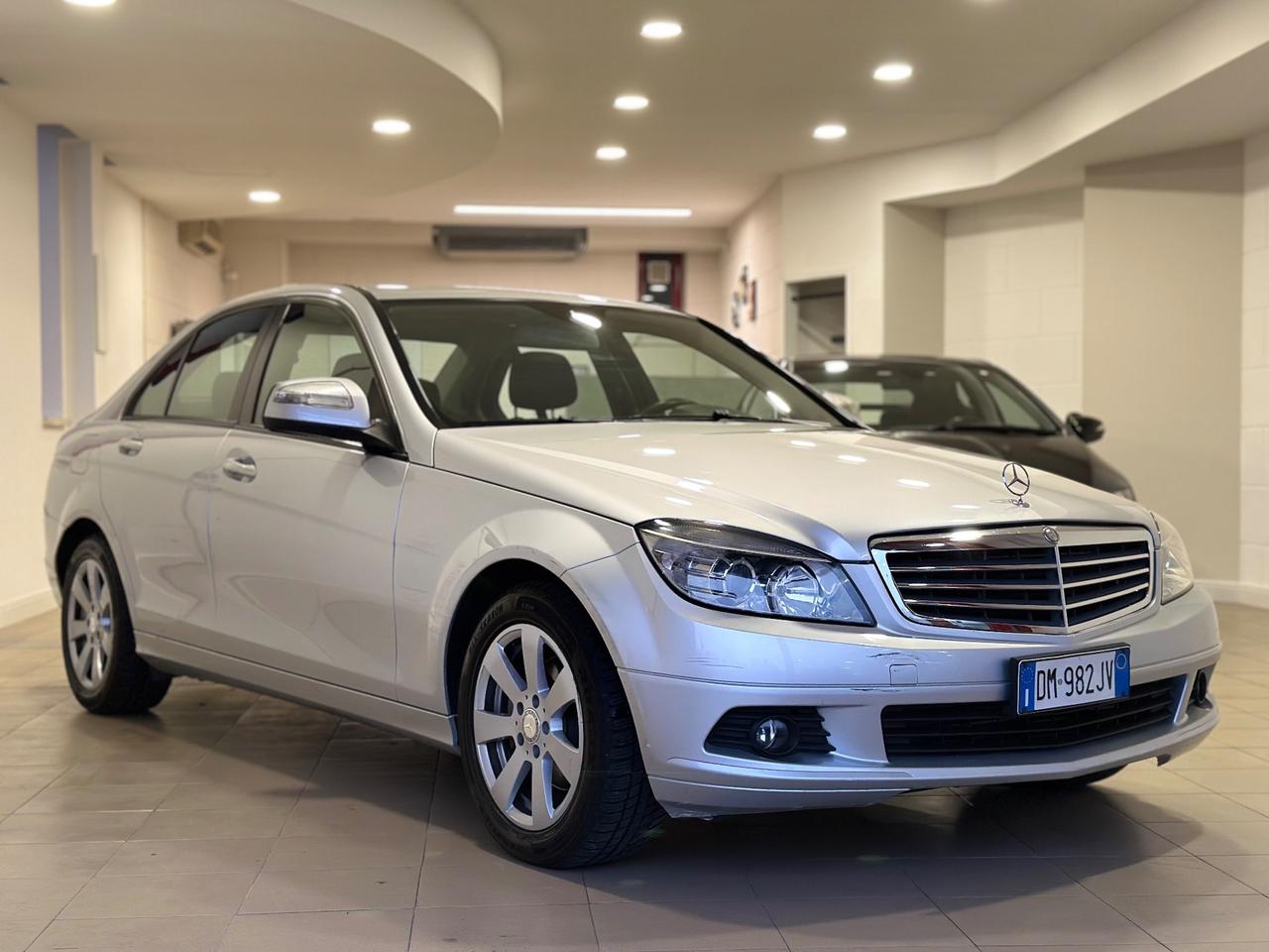 Mercedes-benz C 220 CDI UNIPROPRIETARIO Avantgarde