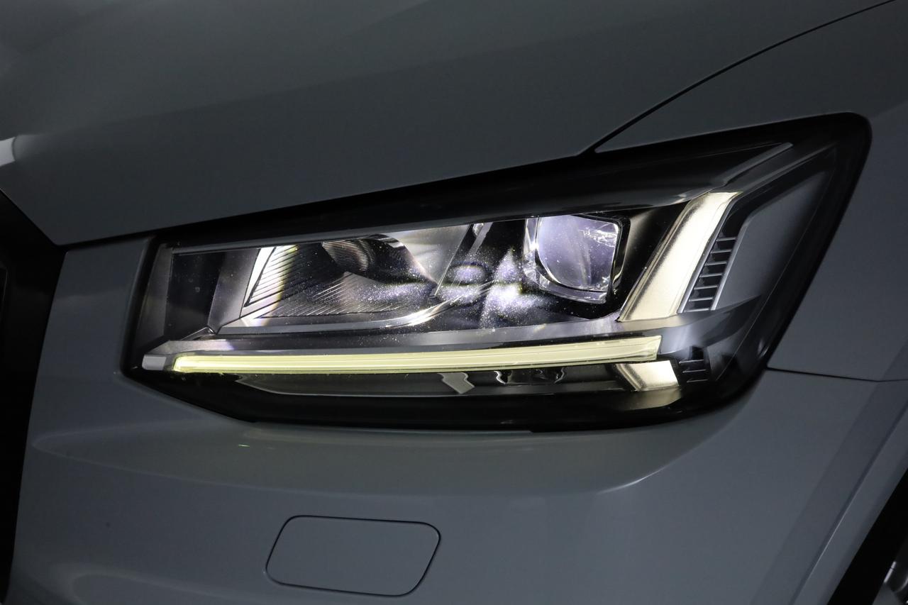 AUDI Q2 35 TDI S tronic S line Edition