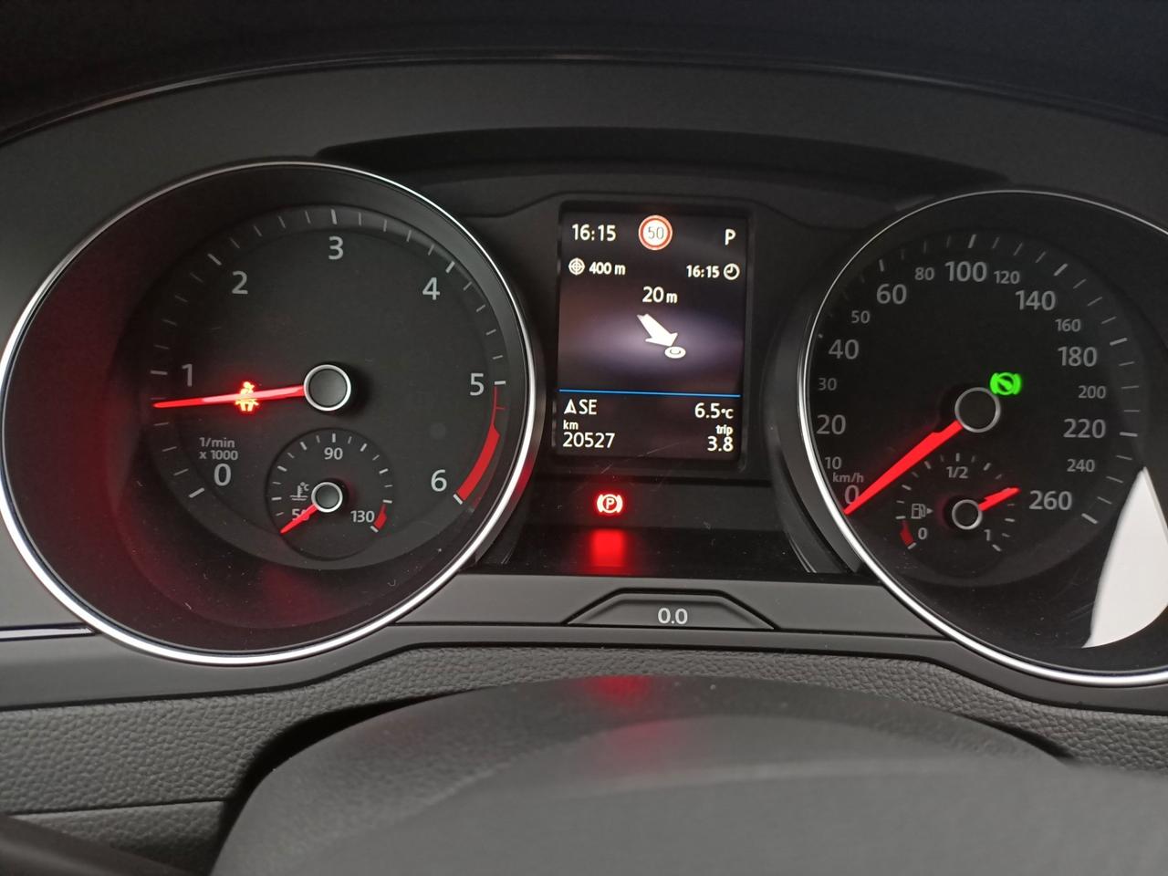 Volkswagen Passat Variant 1.6 TDI SCR DSG Business BMT