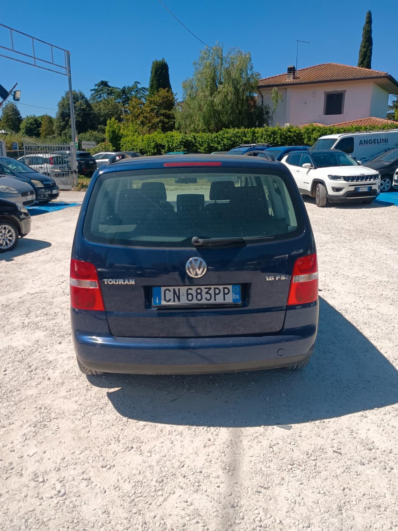 Volkswagen Touran 1.6 16V FSI Highline