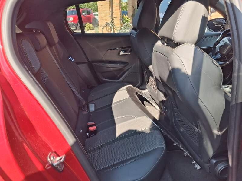 Peugeot 208 PureTech 100 Stop&Start 5 porte GT Line