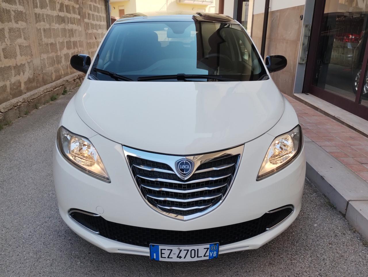 Lancia Ypsilon 1.2 69 CV GPL Ecochic Platinum