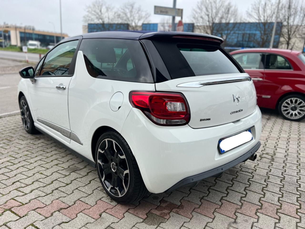 Ds DS3 3 1.2 VTi 82 So Chic Cabrio ok Neopatentati