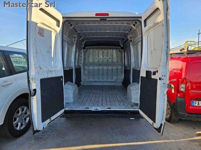 PEUGEOT Boxer 330 L2H2 2.2 BlueHDi 140cv - GF389PL