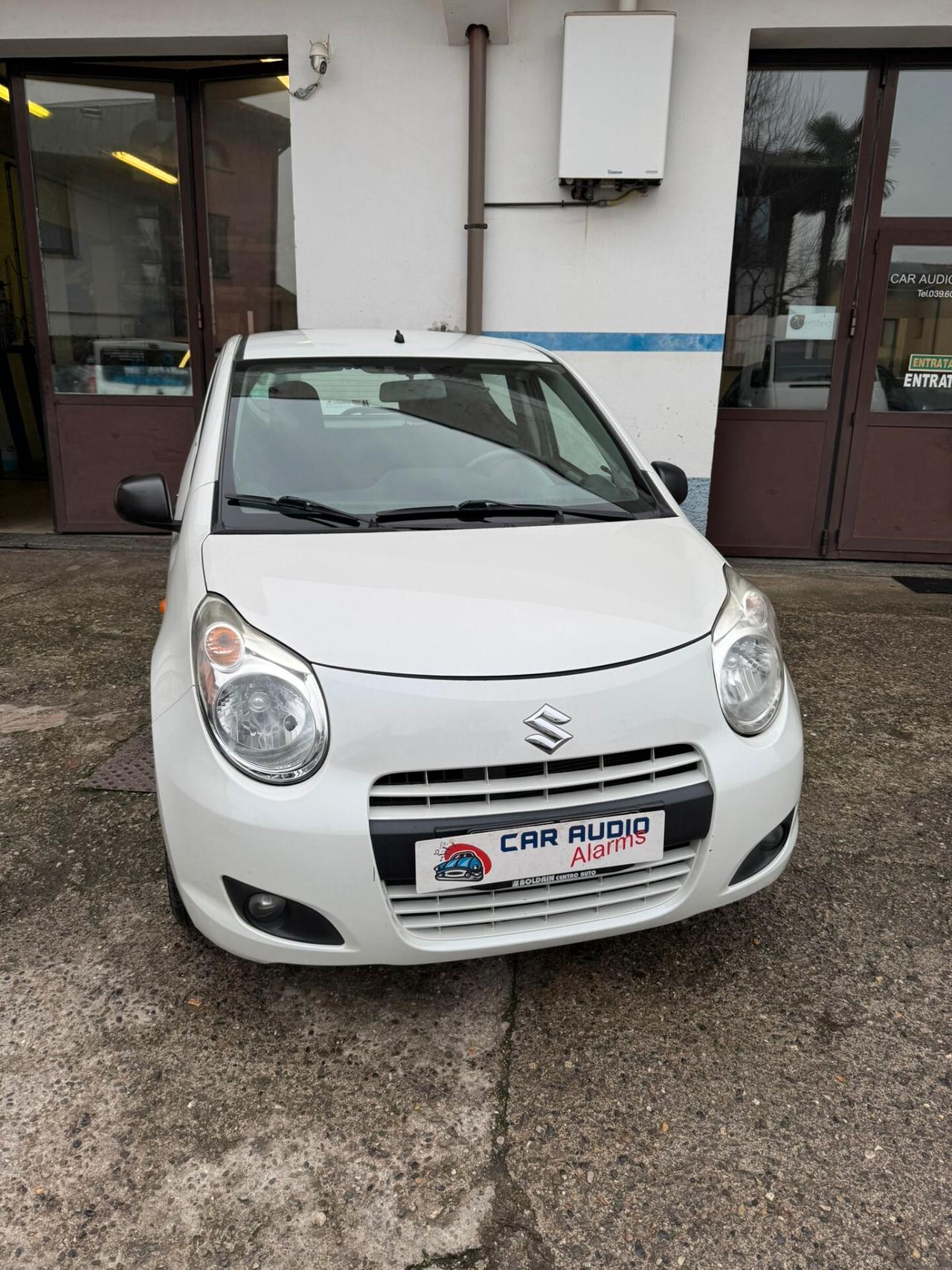 Suzuki Alto 1.0 L