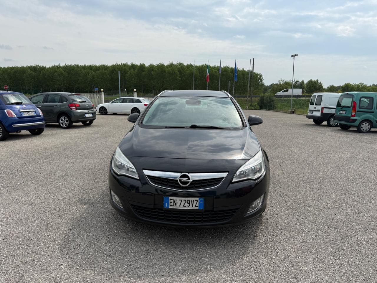Opel Astra 1.7 CDTI 110CV Sports Tourer Cosmo