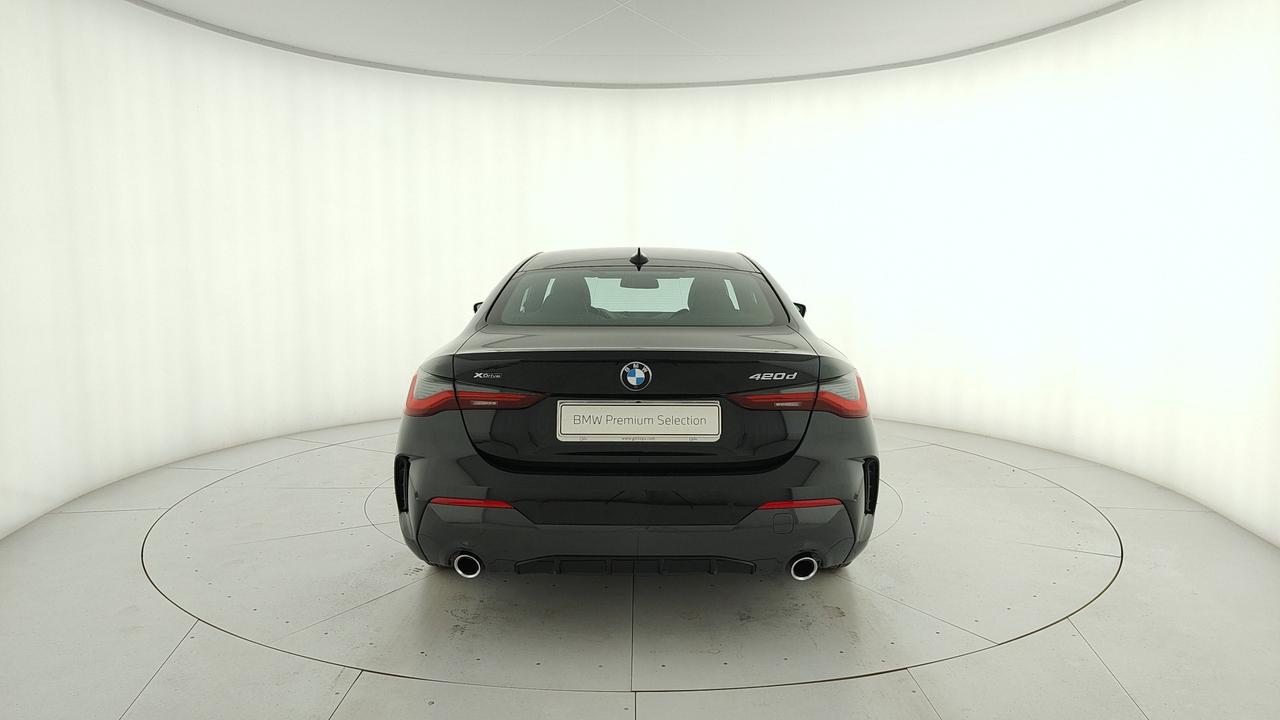 BMW Serie 4 G22 2020 Coupe - 420d Coupe mhev 48V xdrive Msport auto