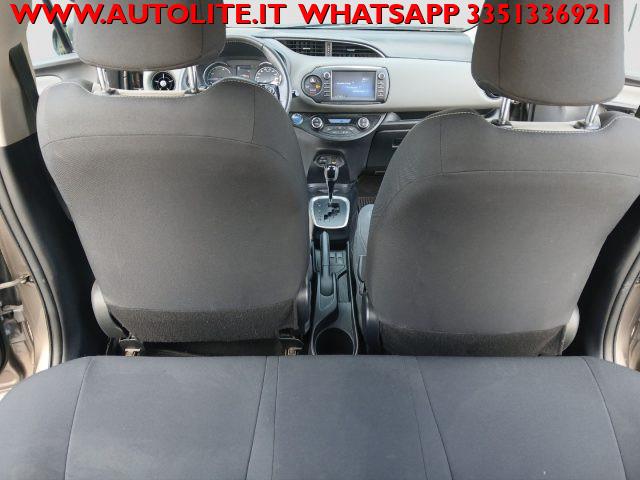 TOYOTA Yaris 1.5 Hybrid 5 porte Business