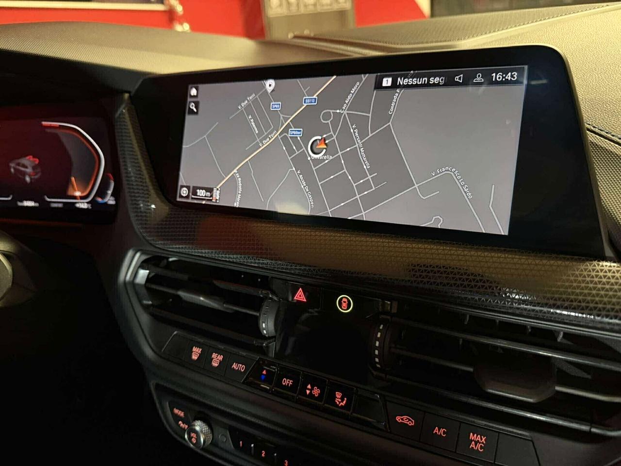 Bmw SERIE 1 118d 5p. Msport